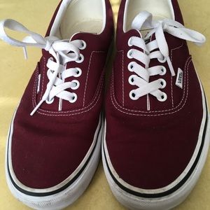 Vans gym shoes women’s